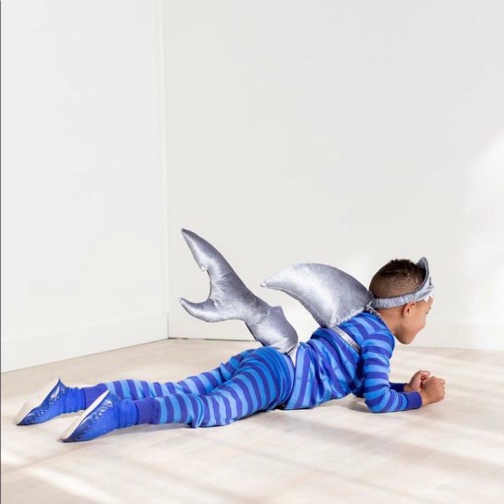 Dress Up/ Costume Shark fin - OS Hanna Andersson